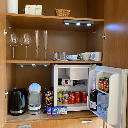 Alcaniz, Deluxe Hotel miłości
